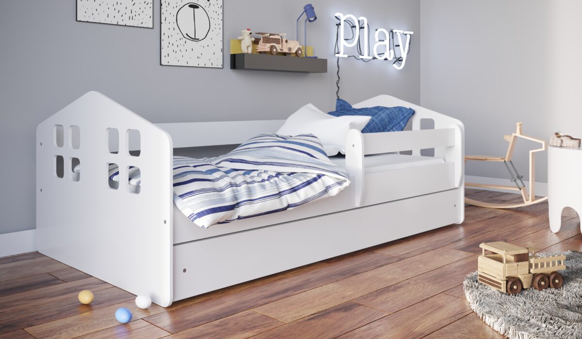 Lit classique NOAH forme maison chambre enfant mixte