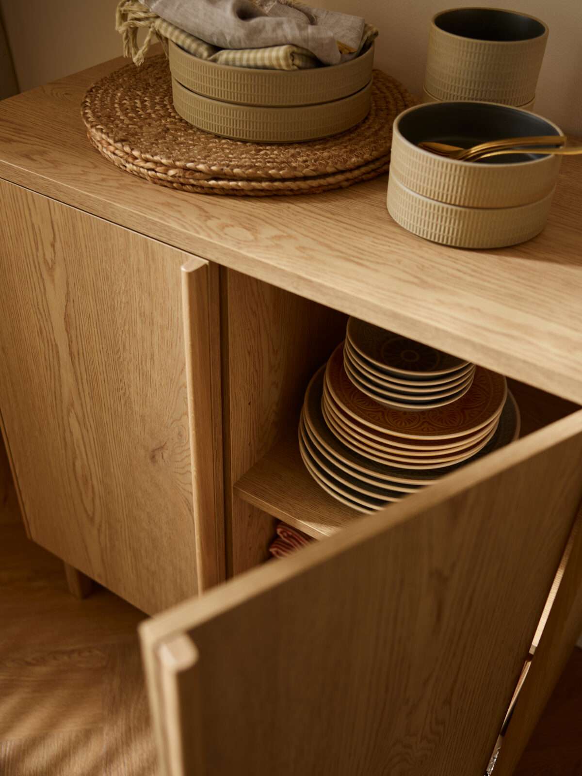 Rangements du buffet JADE